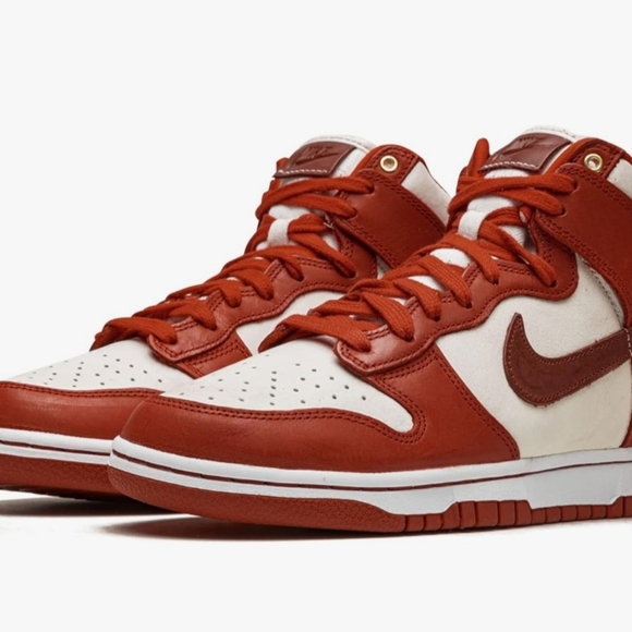 Nike Womens Dunk High WMNS DD1869 size7.5 new - Picture 8 of 9